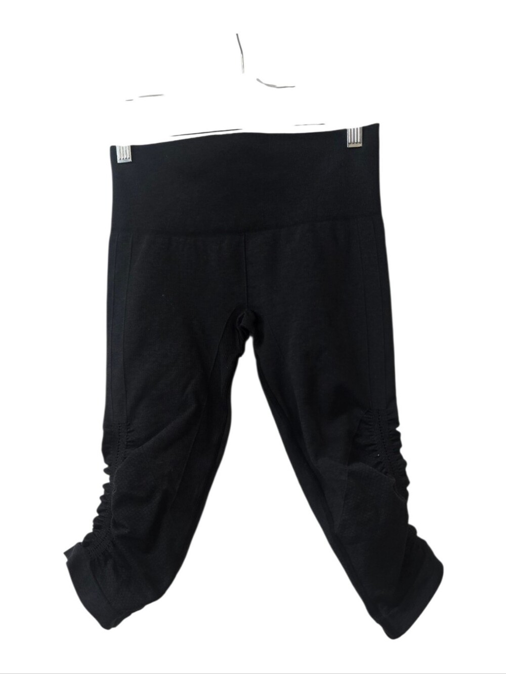 Lulylemon In The Flow Crop II Mid Rise Yoga Capri Leghings Size 4